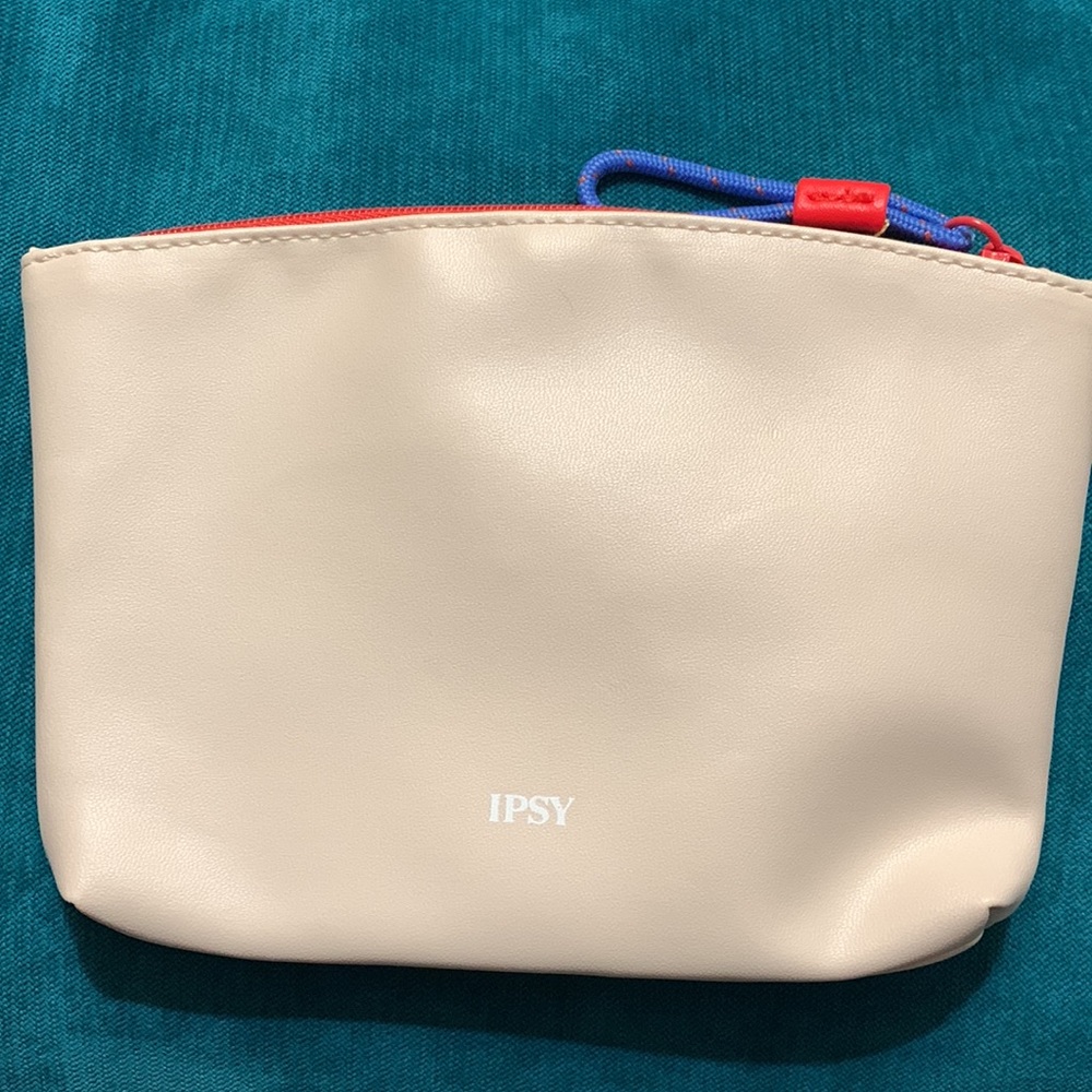 ipsy pouch - Picture 2 of 6